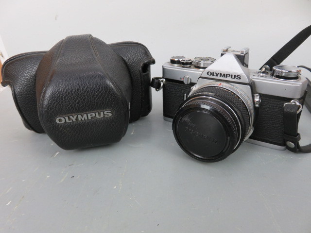 OM Olympus OM-1 with - : & OLYMPUS f⁄1.8 com Camera 35mm Film
