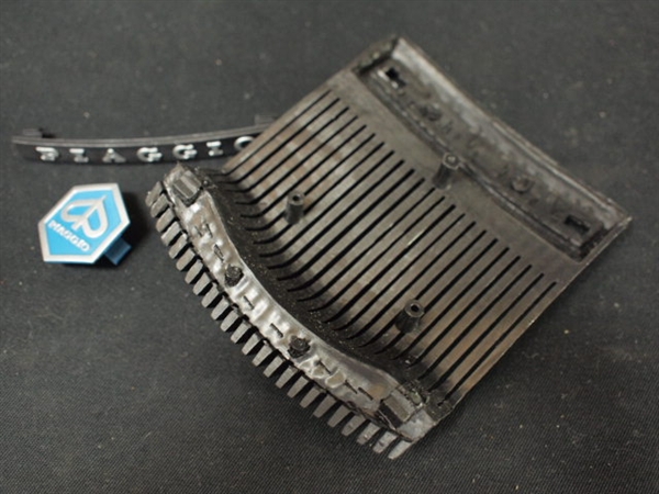 VESPAベスパT5ホーンキャストセットPX200E/P200E/P125X_3