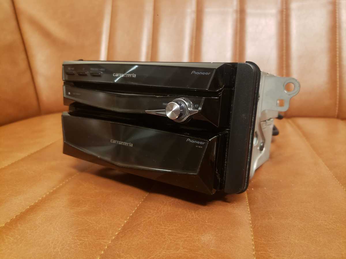 ジャンク AVIC-ZH0009 カロッツェリア サイバーナビ付 本体のみ