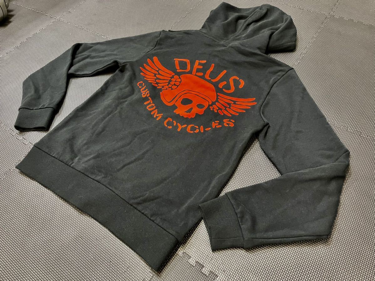  DEUS EX MACHINA デウス エクス マキナ バックプリント プルオーバーパーカー XS(男性用)｜売買されたオークション情報、yahooの商品情報をアーカイブ公開 - オークファン 男性用