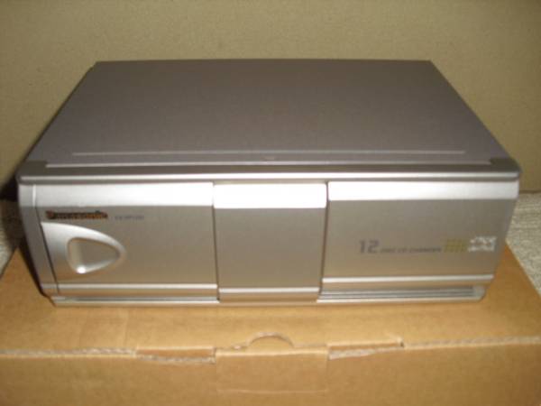 パナソニック12連装CDチェンジャーCX-DP1205D　中古 程度良_2