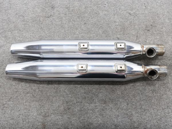 ソフテイル - 得 車・バイク・自転車 スチール 公式 ソフテイル TC88 ～06 北米？マフラー スリップオン 65413-00 ◆返品可 ●120サイズ T080404G T10G 63