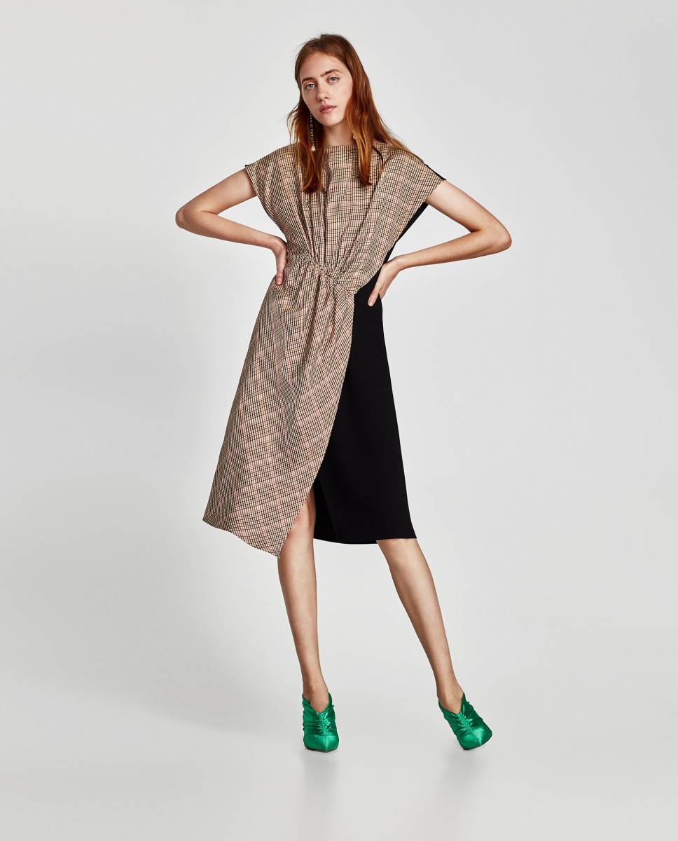 タグ付 Zara Woman バイカラー チェック柄ワンピース おしゃれデザイン スリット 秋色ドレス 黒 とろみ異素材シャツカットソーブラウス ワンピース 売買されたオークション情報 Yahooの商品情報をアーカイブ公開 オークファン Aucfan Com