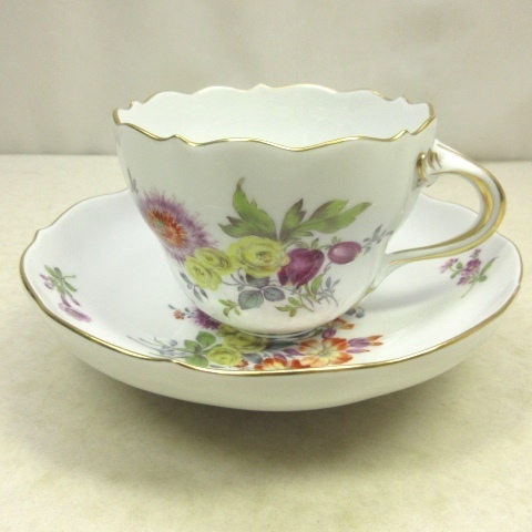 MEISSEN マイセン カップ&ソーサー ベーシックフラワー(マイセン)｜売買されたオークション情報、yahooの商品情報をアーカイブ公開 - オークファン マイセン