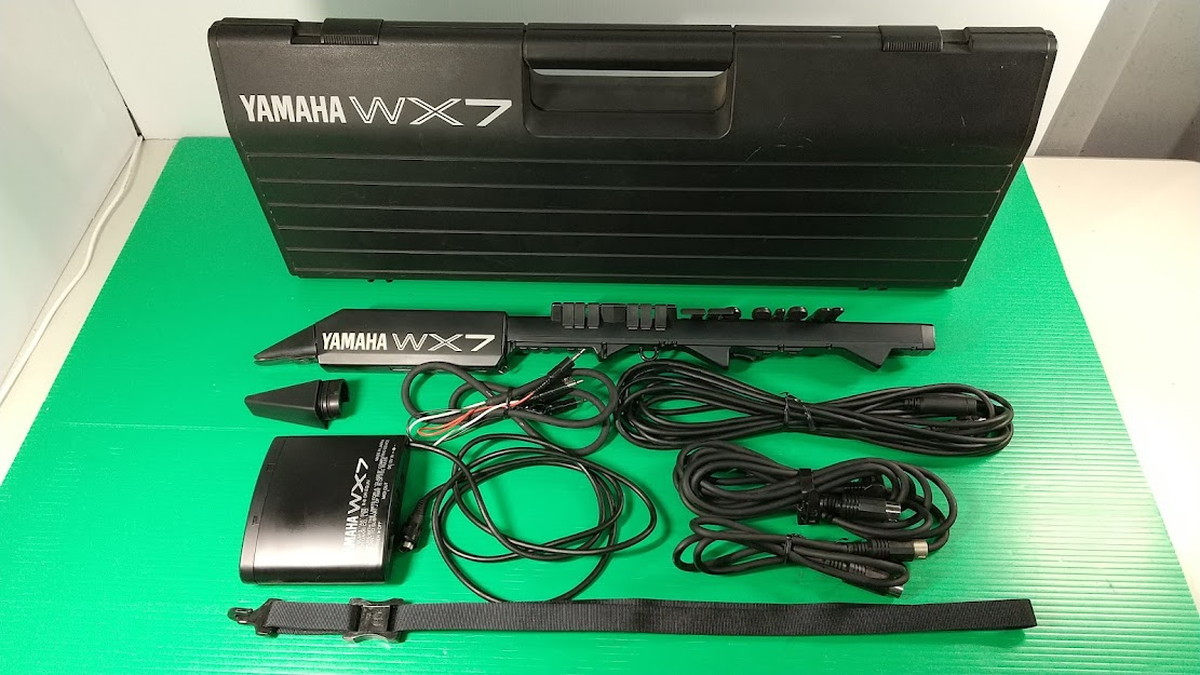 11-4 YAMAHA WX7 ウィンドシンセサイザー （ハードケース付き ジャンク品）