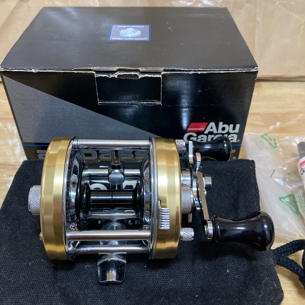 Abuアブ サイモンシモムラ 5500 シャンパンゴールド 0 シャンパン