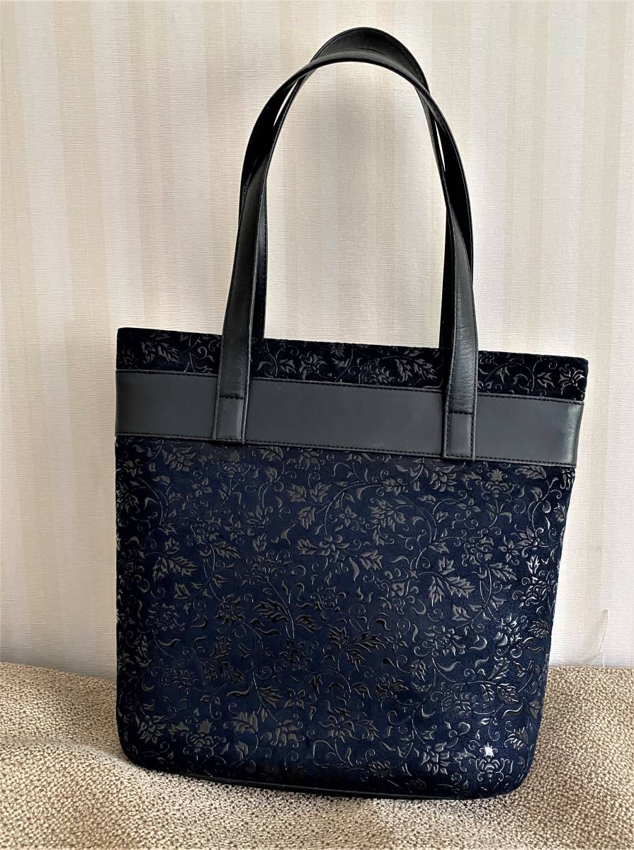 レディース 極美品 印傳屋 ハンドバッグ 唐草模様 鹿皮 × 漆 甲州印伝 