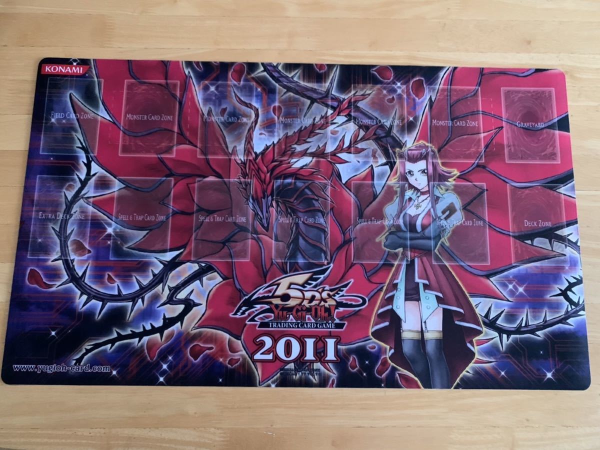 遊戯王 ブラックローズドラゴン 十六夜アキ 公式プレイマット 2010 