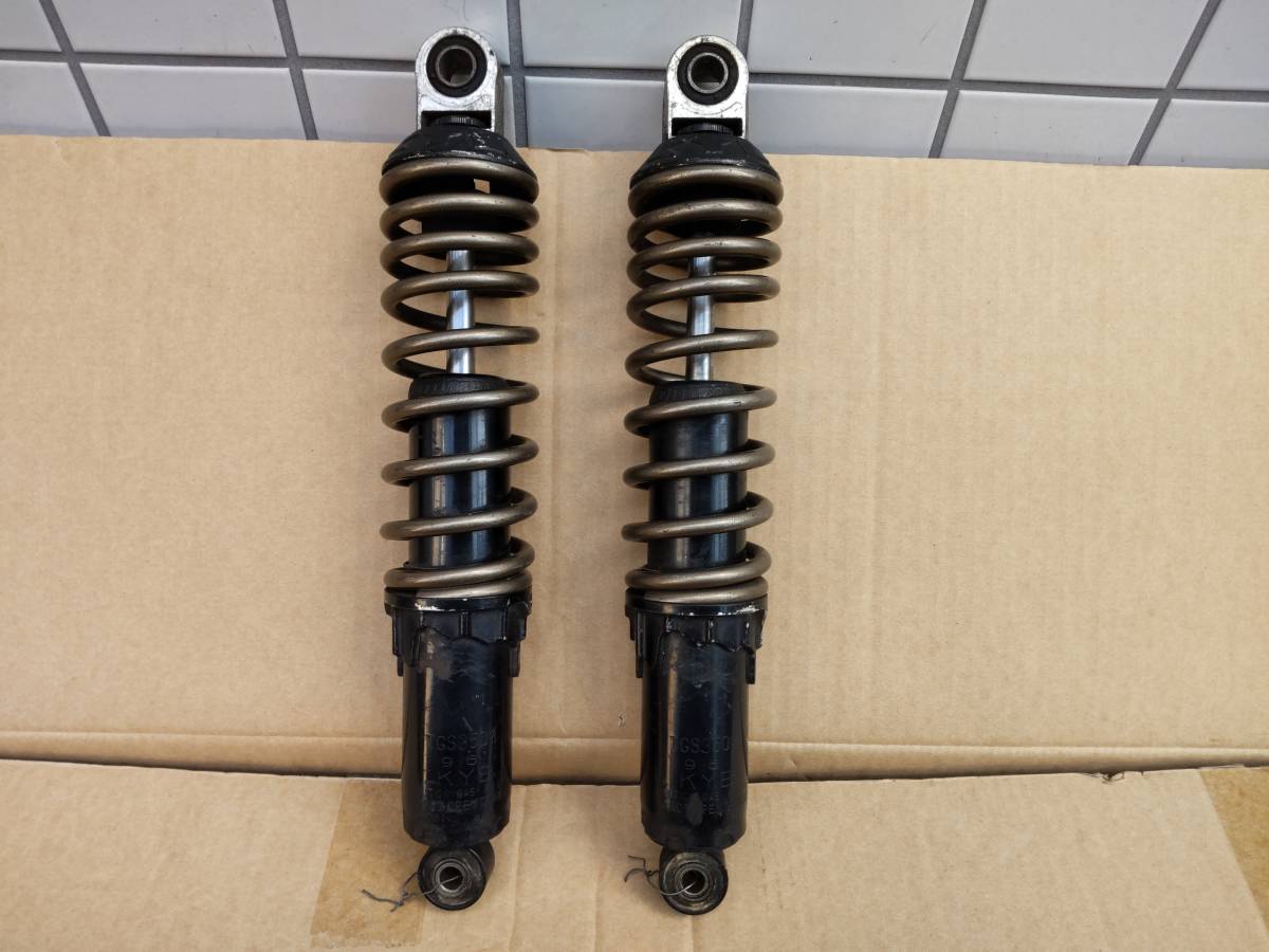 KAWASAKI Z1 Z2 KYB カヤバ リヤショック 【公式通販】