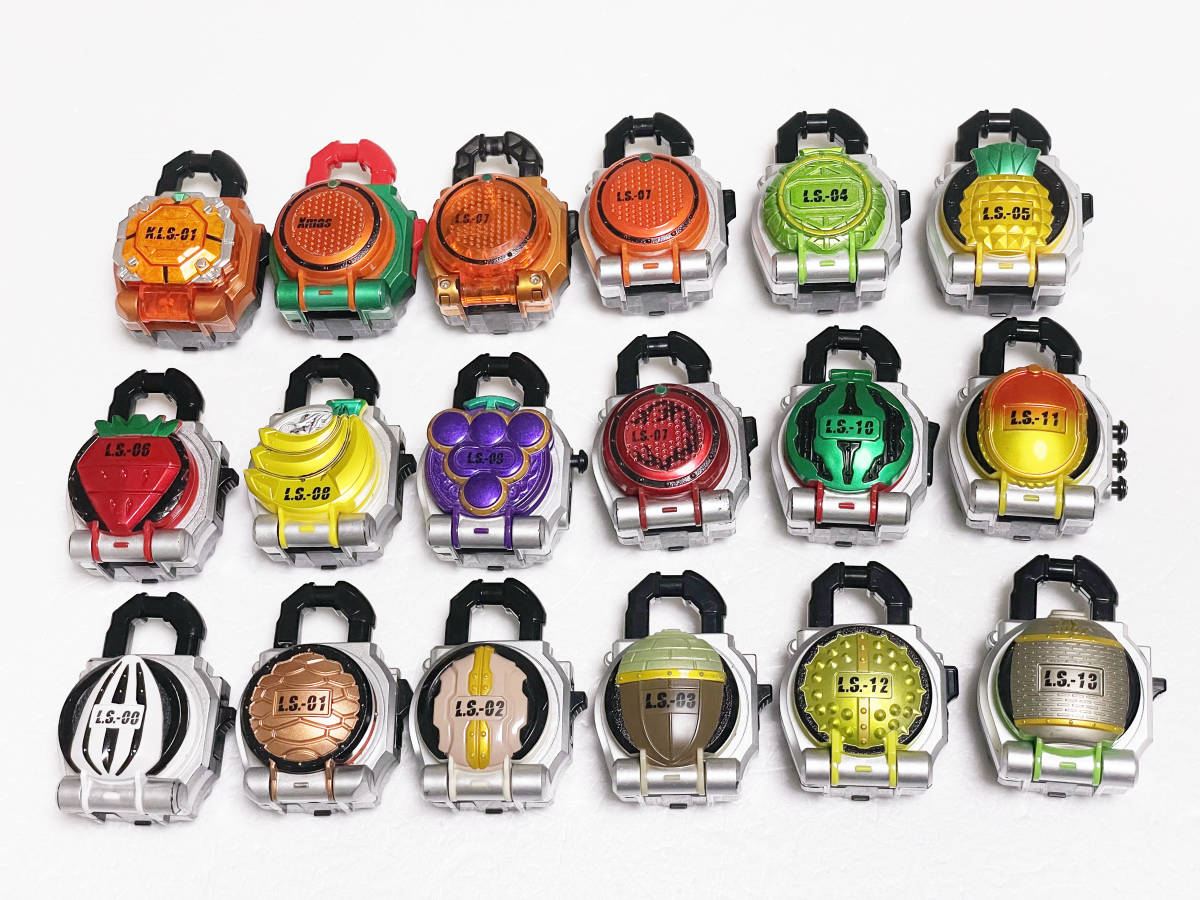 仮面ライダー鎧武 ロックシード18個まとめ売り メルカリ (ガイム) 鎧武