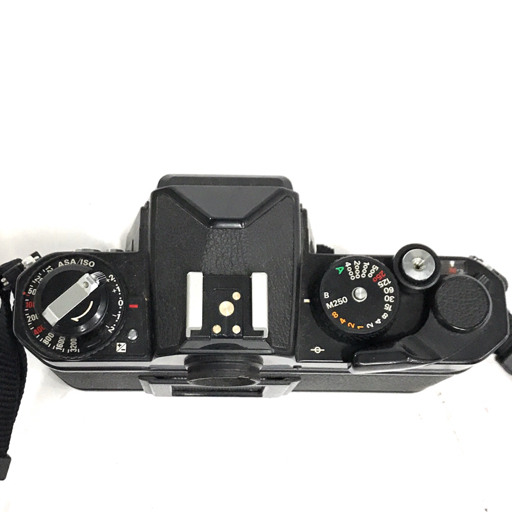 カメラ ジャンク品 Nikon FE2一眼レフカメラ 35-105mmレンズ付き