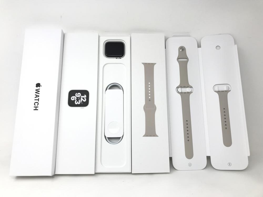 U243【中古・保証有】 Apple Watch SeriesSE GPS 44mm　シルバーアルミニウムケース スポーツバンド /080
