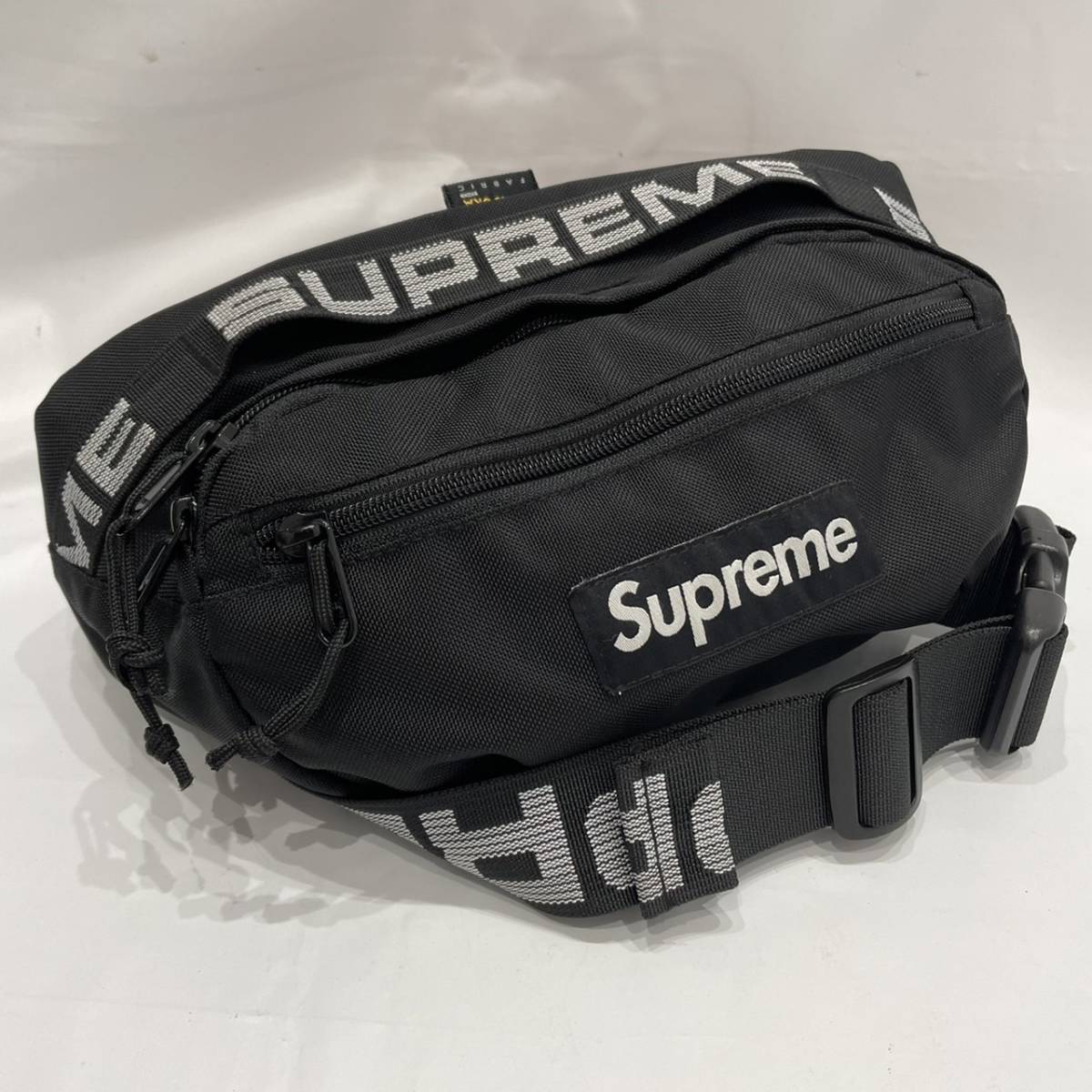 Supreme☆ シュプリーム ウエストポーチ ブラック ロゴ ☆ストリート系 