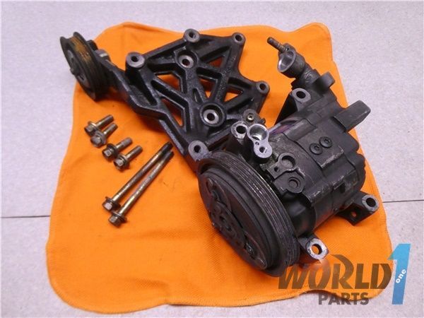 実動車外し S15 シルビア 純正 エアコンコンプレッサー ブラケット付き