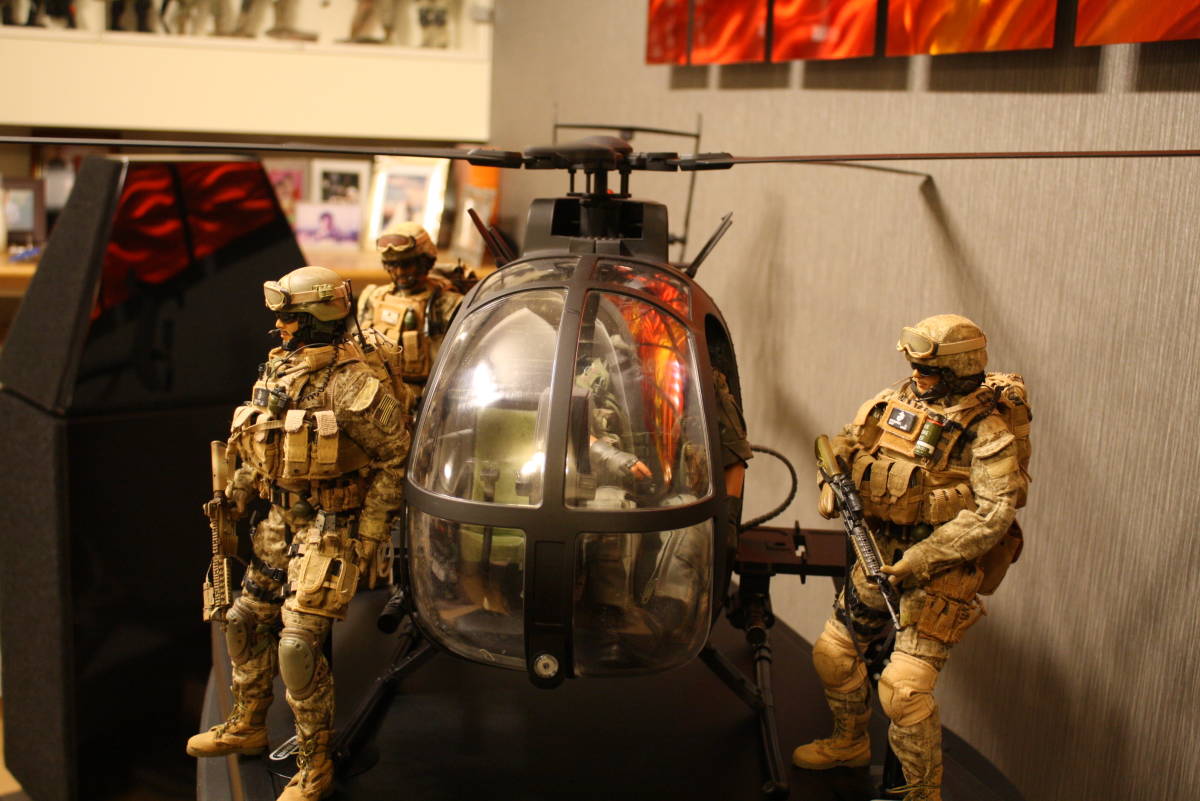 AH-6リトルバードヘリコプターヘリコプター 1/6スケール 21st Century