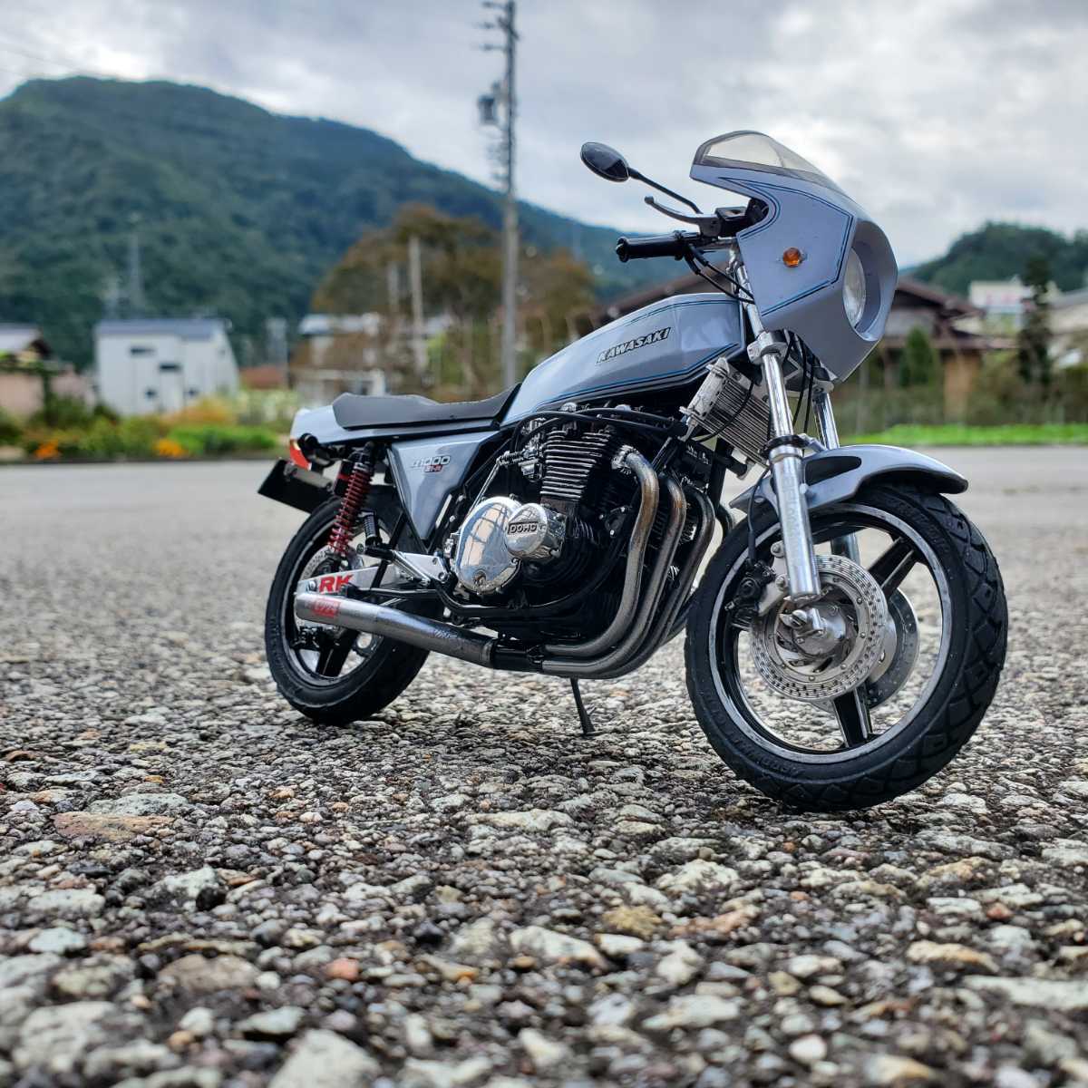 アオシマ1/12 Kawasaki Z1-Rカスタム完成品 【公式通販】