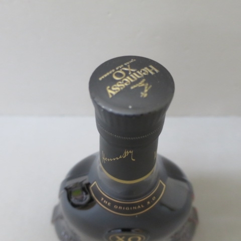 1A63☆ヘネシー XO クリアボトル 黒キャップ 700ml 40% -1 6/11☆A