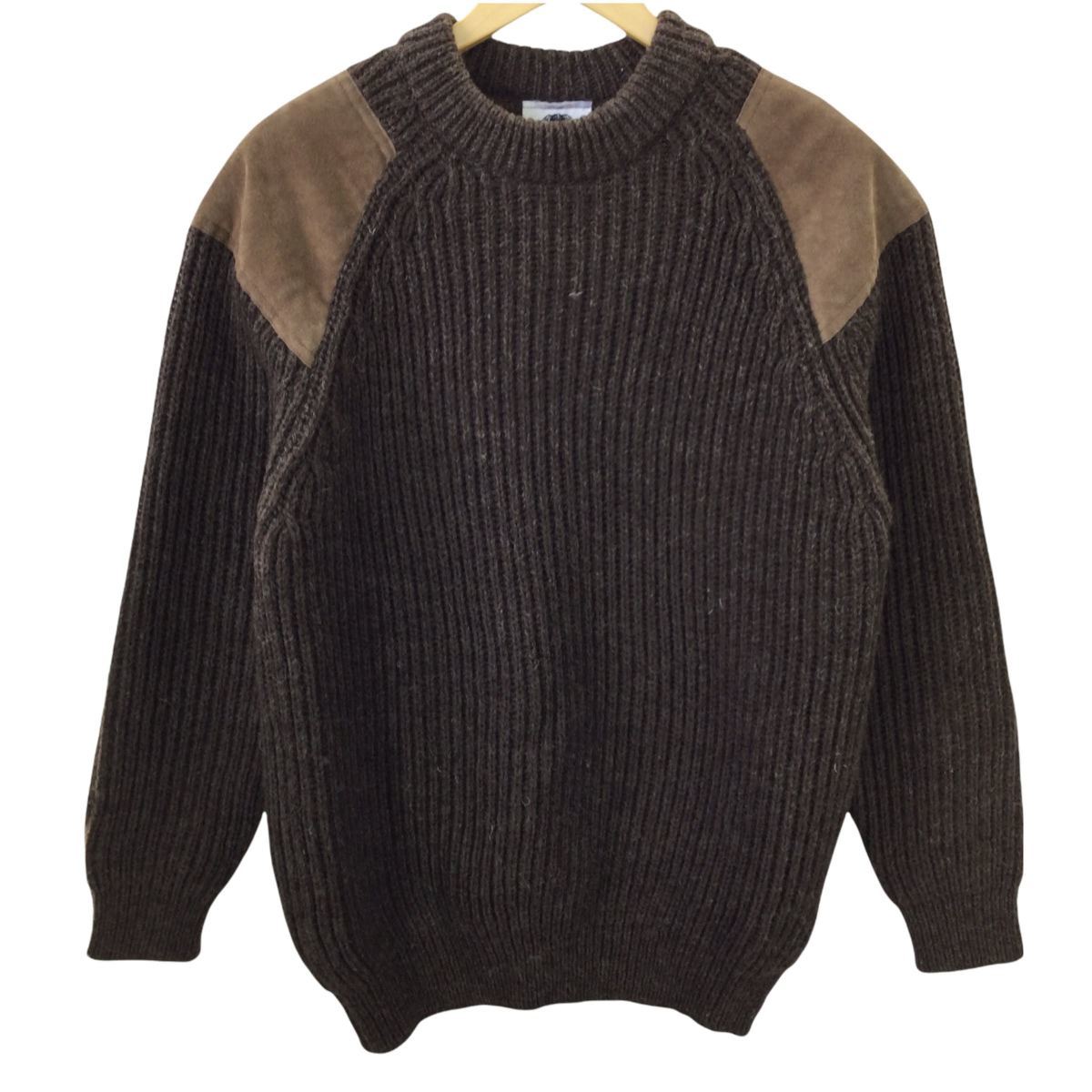 □英国製 BLACK SHEEP(ブラックシープ) 肩肘パッチ クルーネック 
