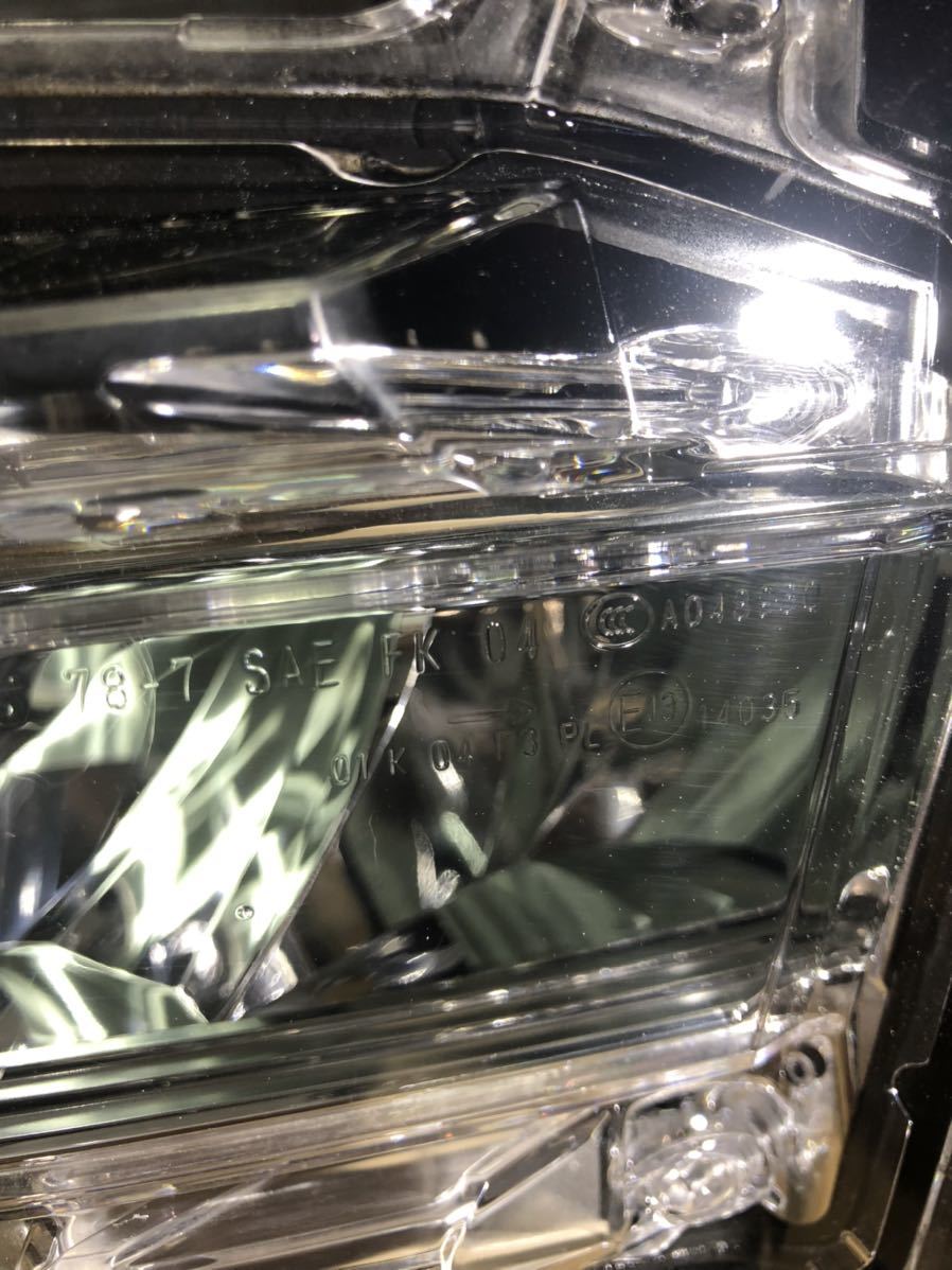 NX レクサス LEXUS - 左 LED 10系レクサスNX300左フォグランプ81220