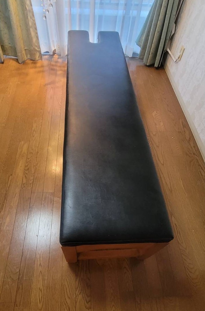 マッサージベッド : 施術ベッド | 施術台 整体ベッドマッサージ台