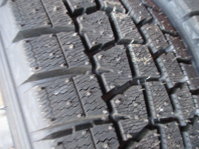 ダンロップ スタッドレスタイヤ 175&frasl;65R14 WINTER 82Q 175&frasl;65r14 MAXX 02 winter maxx : ウィンターマックスの通販 175&frasl;65r14の通販 [1本] - スタッドレスの通販