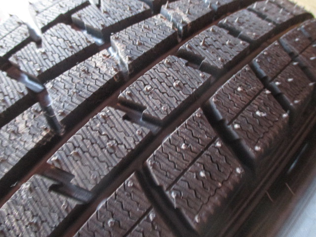 ダンロップ スタッドレスタイヤ 175&frasl;65R14 WINTER 82Q 175&frasl;65r14 MAXX 02 winter maxx : ウィンターマックスの通販 175&frasl;65r14の通販 [1本] - スタッドレスの通販