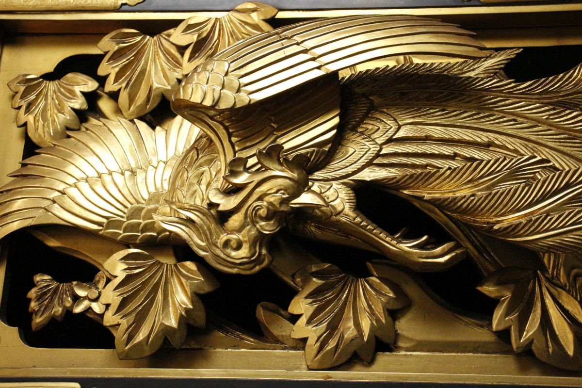 【一点物】鳳凰 一対 木彫 金彩 透かし彫り 仏教美術 寺院装飾 欄間　古美術 LIG】時代仏教美術 木彫金彩 透彫桐鳳凰図欄間 特大260㎝ 神社仏閣