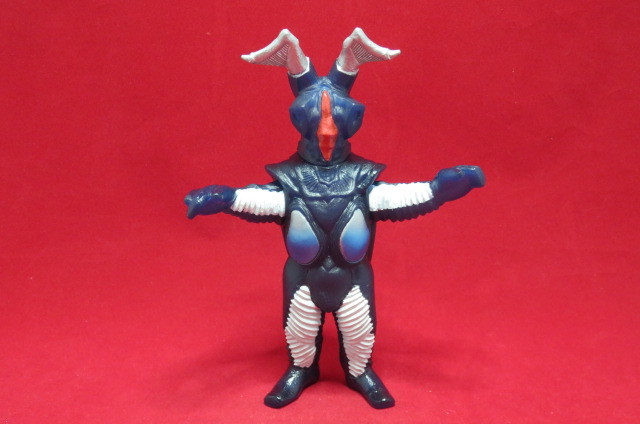 マガゼットン ダークネスブルーver. ウルトラマンオーブ ウルトラ怪獣