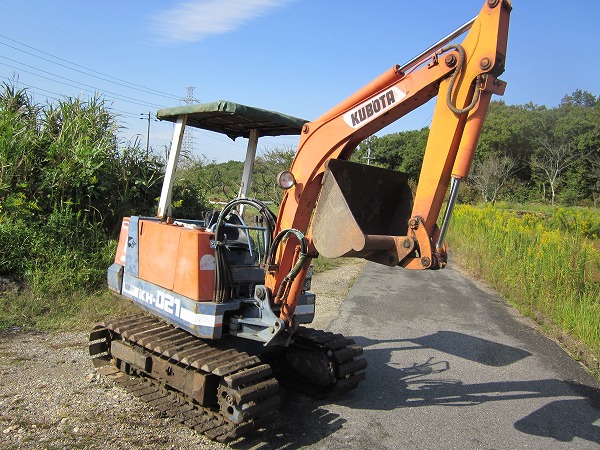 中古 KUBOTA クボタ 油圧ショベル ユンボ KH-021 湿地鉄キャタ (建設 