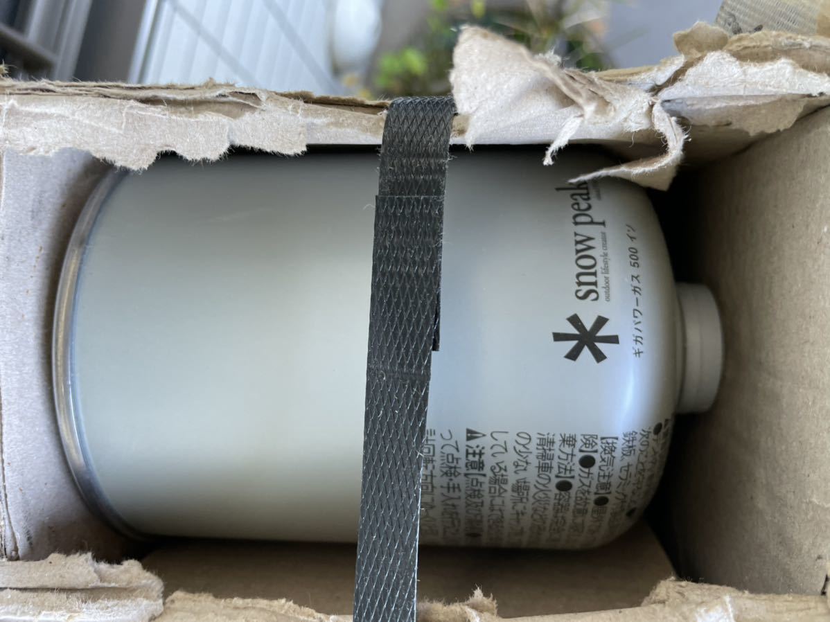 スノーピーク ガス缶　銀缶　新型　イソ缶　ダース スノーピークのギガパワーガスOD缶の金と銀の種類の違いは？使い分けを snow ガス缶 保存版スノーピークガス缶の選び方！種類と違いをわかりやすく解説 ギガパワーガス110イソ| 燃料