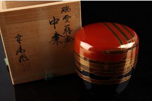 輪島塗 布着本堅地 丸盆蒔絵師 長都 作松蒔絵 金蒔絵伝統工芸士略歴書