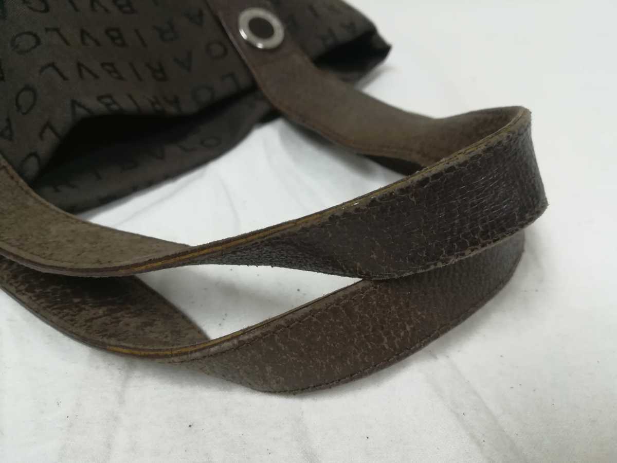 ロゴマニア ブルガリ トートバッグ BVLGARI ジャガード×レザー 黒 レッタレ バッグBVLGARI ハンドバッグ ジャガード マキシレッタレ 美品BVLGARI ブルガリ&frasl;トートバッグ&frasl;ロゴマニア&frasl;黒&frasl;ジャガード×レザーの買取実績 レザー トート 中古
