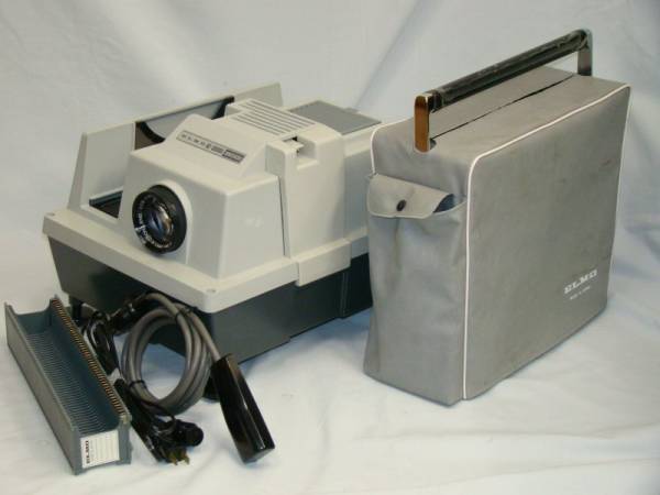 b338 □エルモ ELMO スライド映写機 AS-3000A レコーダー801(8ミリ