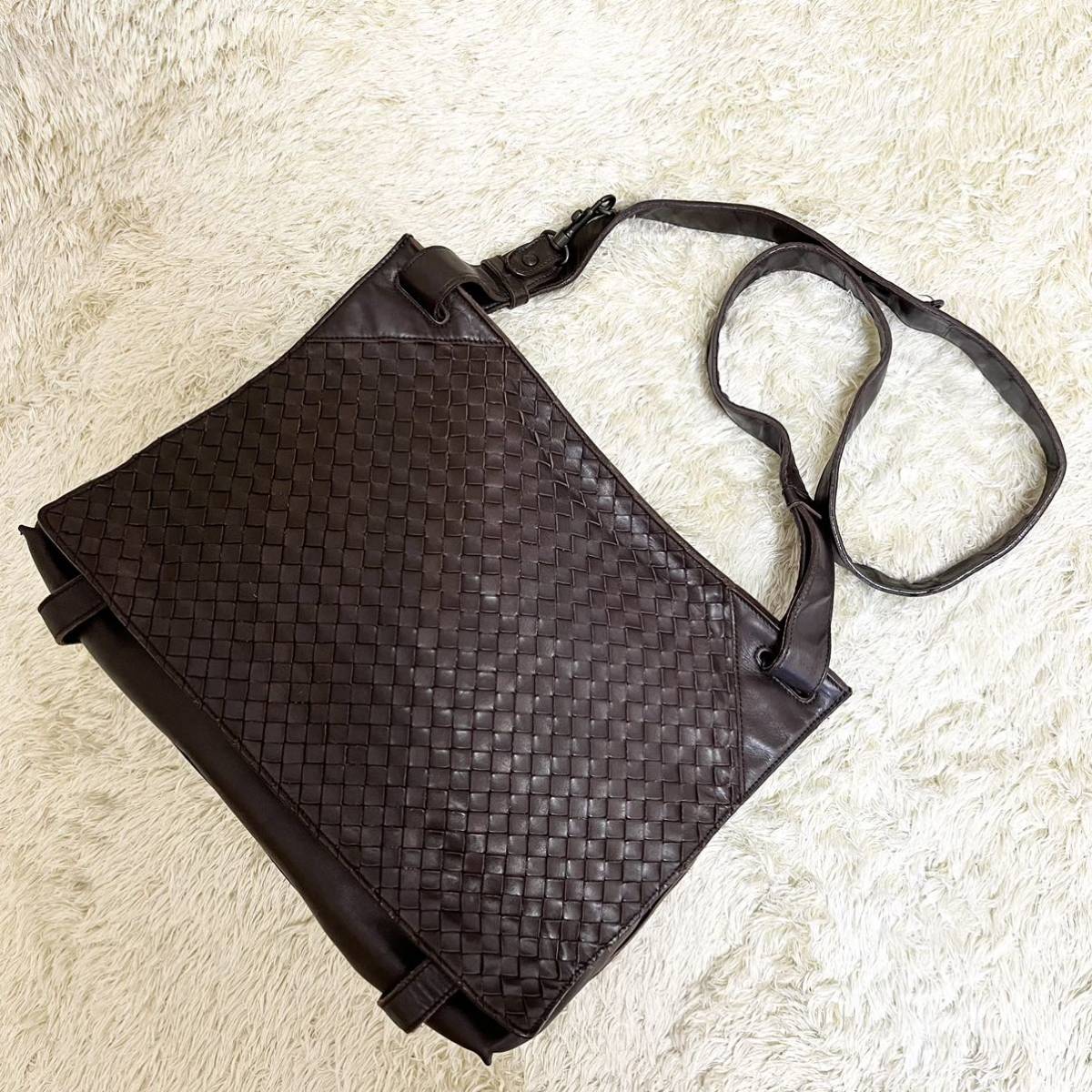 れています Bottega ビジネスバッグ イントレチャートの通販 by ...