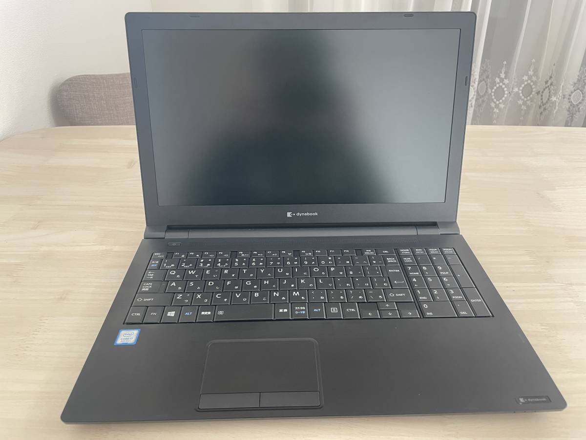 i5第6世代 TOSHIBA dynabook R63/D/i5-6300U 2.4GHz/8GB/SSD 256GB