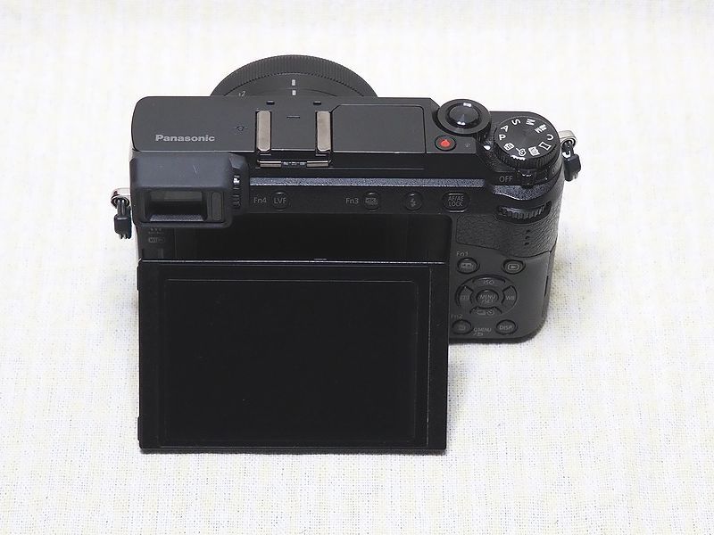 PANASONIC LUMIX DMC-GX7MK2K 元箱・取説・予備バッテリ・保護フィルタ