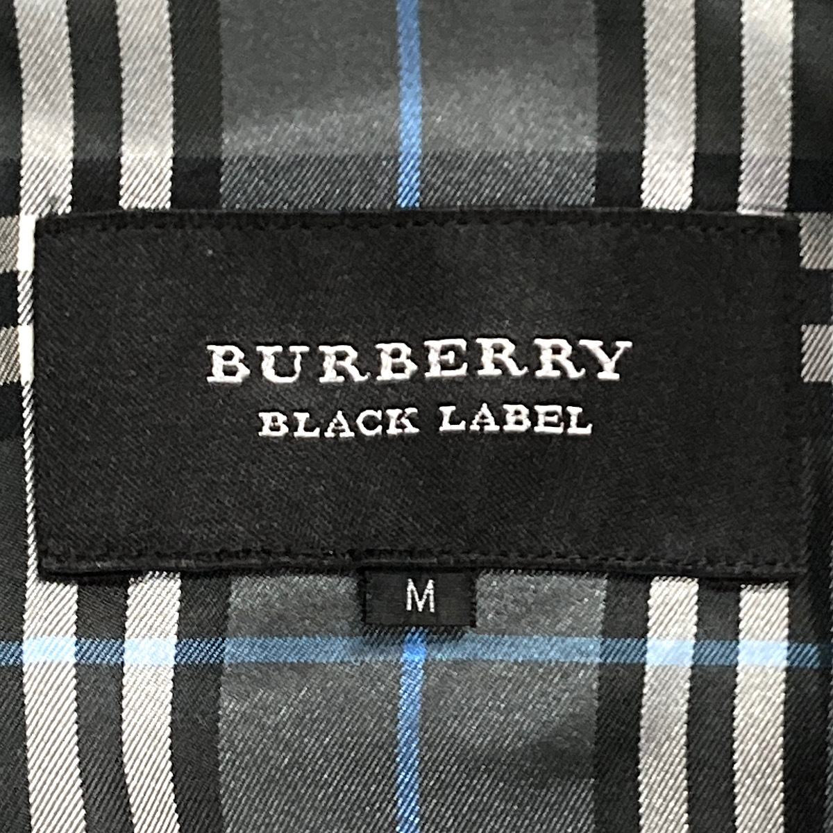 BURBERRY　Pコート トレンチコート ナポレオン ノバチェック ノバ ノバチェック Pコート BURBERRY ラビットファー 銀 美品!希少青