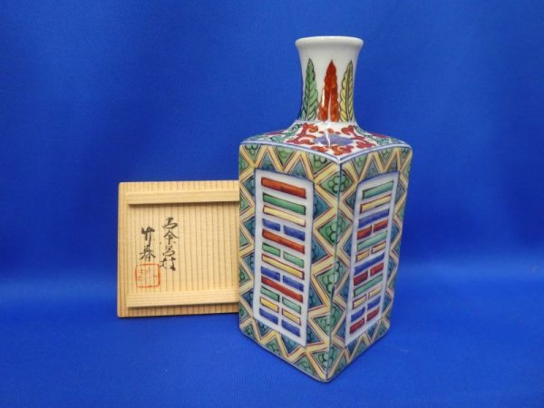 初代　川瀬竹春　万暦赤絵　角徳利 初代川瀬竹春万暦赤絵角徳利