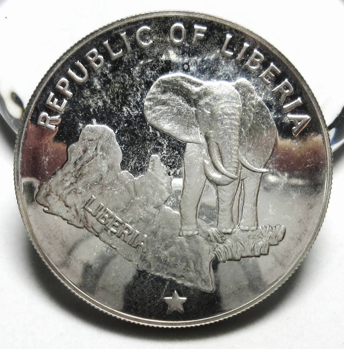 5ドル - 1973年 リベリア銀貨 リベリア Liberia エレファント記念銀貨
