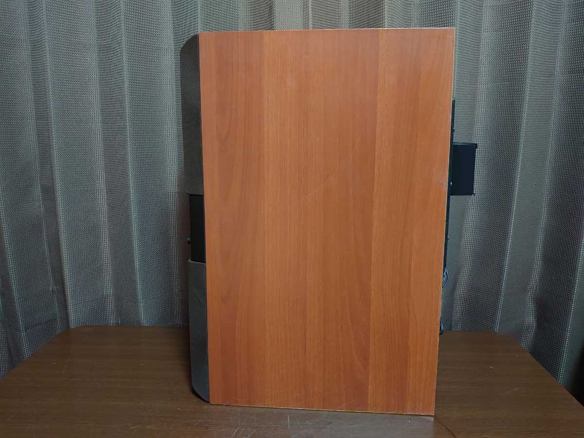 デノン DSW-37 Denon 最大出力100W(PEAK)で迫力の重低音を再生する