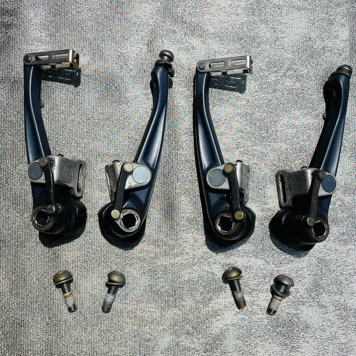 レア Shimano Deore Lx Br M570 Vブレーキ シマノ デオーレ Mtb マウンテンバイク クロスバイク グレードアップ Vブレーキ 売買されたオークション情報 Yahooの商品情報をアーカイブ公開 オークファン Aucfan Com