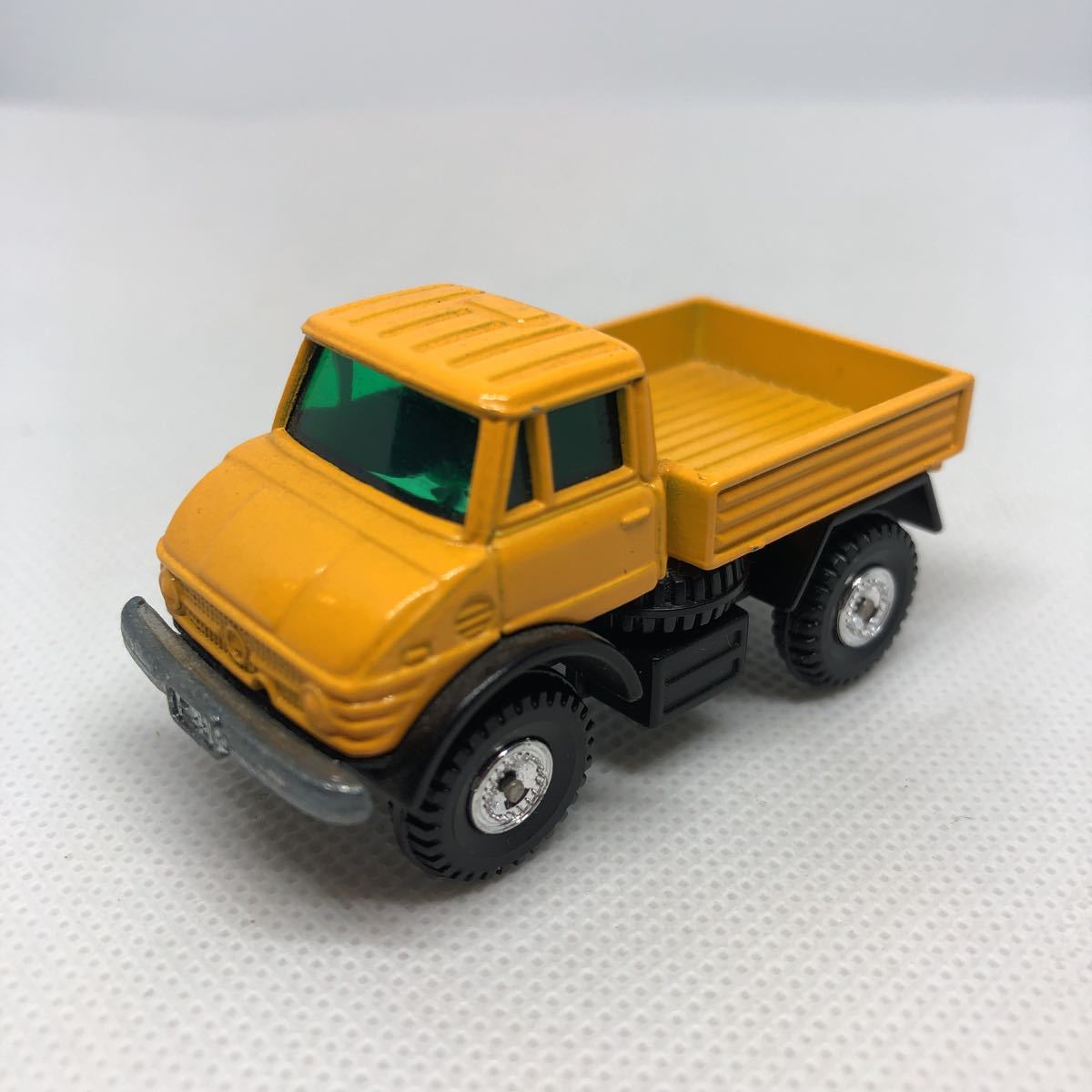  トミカ 日本製 メルセデスベンツ ウニモグ 当時物 絶版 ②(乗用車)｜売買されたオークション情報、yahooの商品情報をアーカイブ公開 - オークファン 乗用車