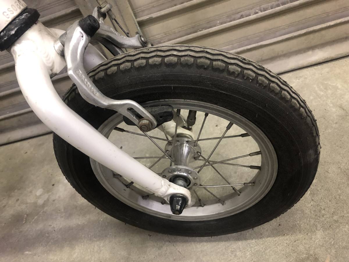関東関西送料込み※折りたたみ自転車12インチ