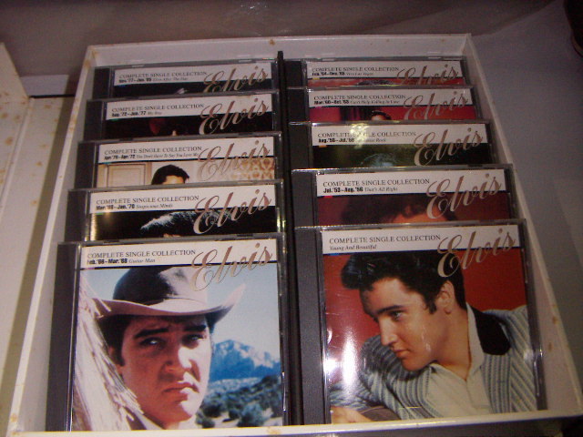 エルビスプレスリー コンプリートシングルコレクション 10枚 エルビス