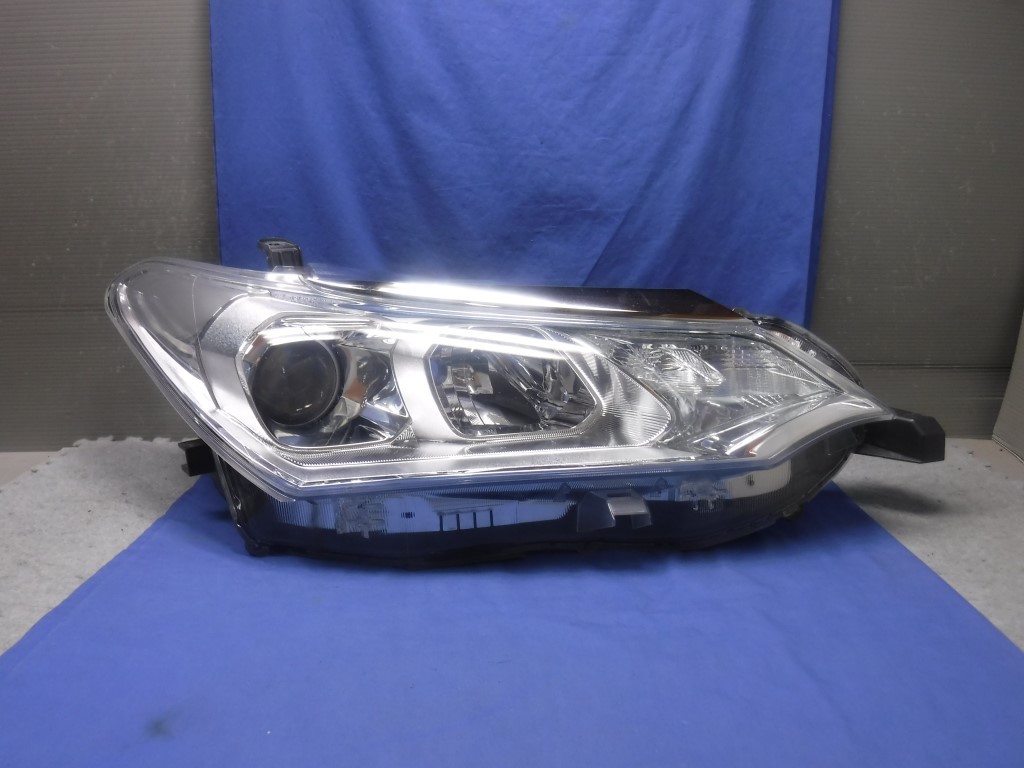  アクシオ/フィールダー NZE161/NRE160/NKE165 後期 右ヘッドライト ハロゲン 12-595 K Y3262(ヘッドライト)｜売買されたオークション情報、yahooの商品情報をアーカイブ公開 - オークファン トヨタ用