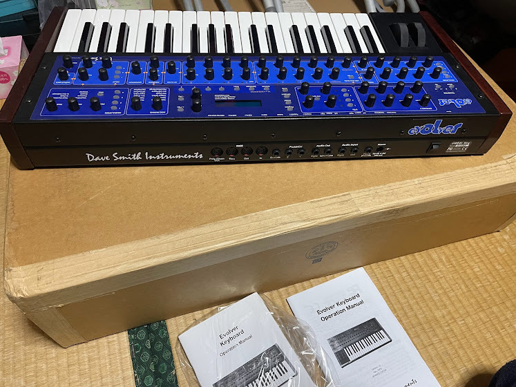 Dave Smith Instruments (SEQUENTIAL) EVOLVER Keyboard PE仕様