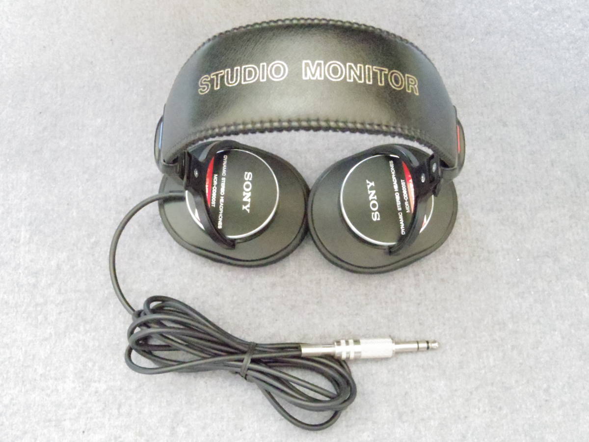 SONY MDR-CD900ST ダイナミック ステレオ ヘッドホン MDR-CD900ST SONY