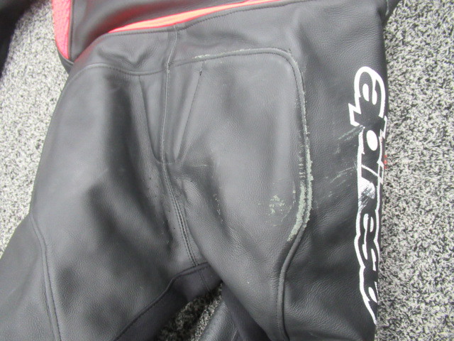Alpinestars アルパインスターズ ATEM V3 レザーレーシングスーツ 