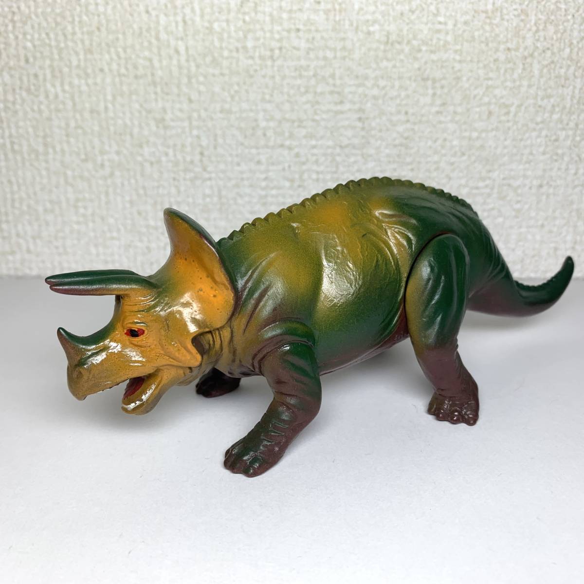 当時物 日本製 JAPAN GREAT.CO.LTD トリケラトプス 硬質 ソフビ 恐竜