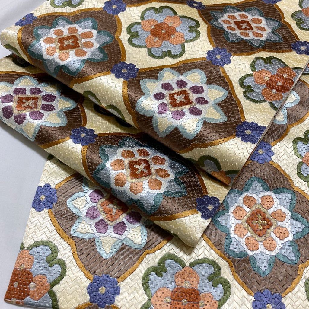 低価，安い 着物月花 総刺繍 絽刺し 菱華文様の袋帯 キャンパスワーク 区限刺繍 全通柄 正絹 金糸(仕立て上がり)｜売買されたオークション情報、yahooの商品情報をアーカイブ公開 - オークファン 仕立て上がり